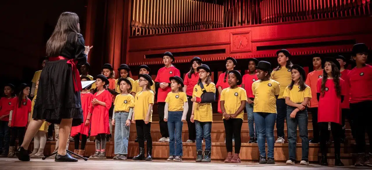 Concert de la chorale dans le cadre du rassemblement avec les Prep Choirs de la Flagey Academy le 26 mars 2023 dans le Studio 4 à Flagey
